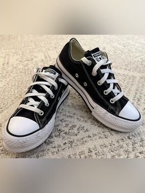 Converse “All-Star” Black Lift Low Top Sneakers Youth 2